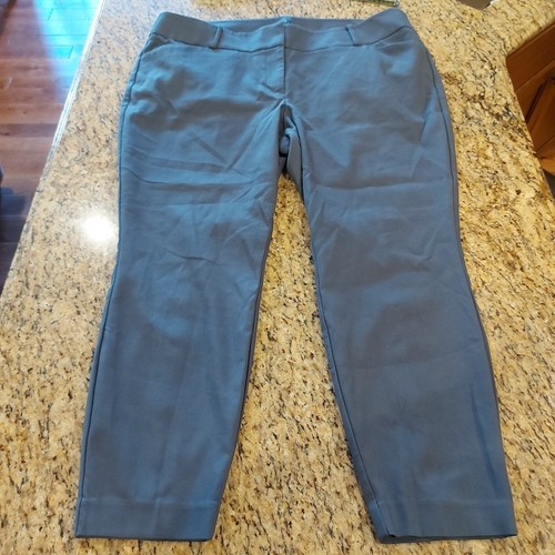 Pantalone alla caviglia - , loft