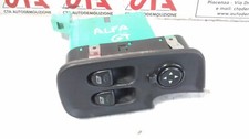 Pulsantiera alzavetri portiera sinistra Alfa Romeo GT codice 156071220