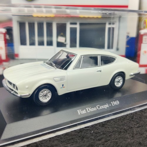 Auto norev fiat dino coupe - norev,
