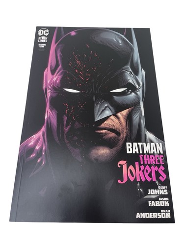 Batman three jokers - batman:,