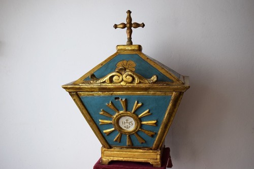 Antico tabernacolo repositorio