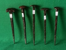 LOTTO 5 ANTICHI CHIODI