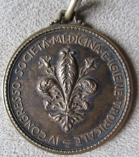 MEDAGLIA IN ARGENTO 800° - IV CONGRESSO SOC.  MEDICINA E IGIENE TROPICALE 1931