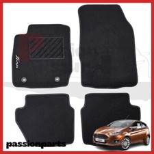 TAPPETI FORD FIESTA DAL 2008 AL 2012 IN MOQUETTE CON RICAMO E 2 FISSAGGI OVALI 