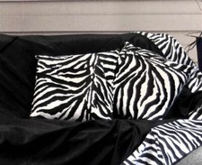 COPPIA CUSCINI D' ARREDO ZEBRATI ZEBRA divano soggiorno cm 40x40 - cuscino