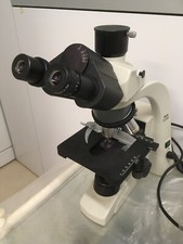 Microscopio Biologico MOTIC BA200