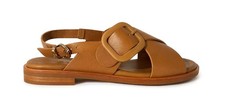 SANDALI IN PELLE CON FIBBIA