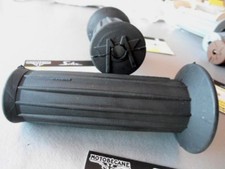 POIGNÉE CAOUTCHOUC NOIR ,NEUF