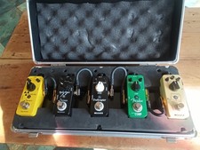 Multi mini chitarra influisce