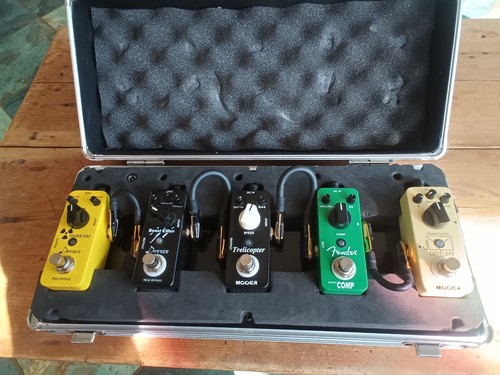 Multi mini chitarra - , influisce
