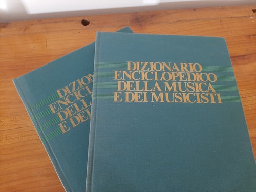 "Dizionario enciclopedico