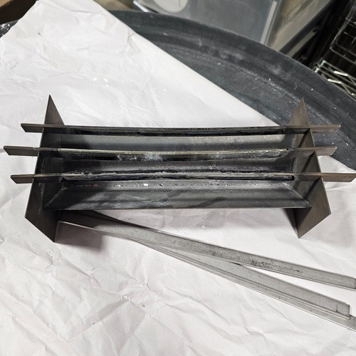 Stampo triangolare acciaio - triangolare, in