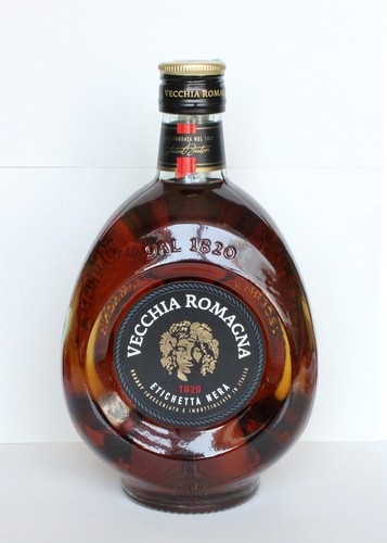 Vecchia romagna etichetta nera - romagna,