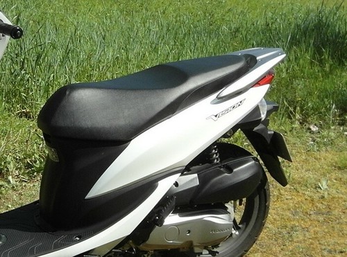 Coprisella per honda vision - coprisella,