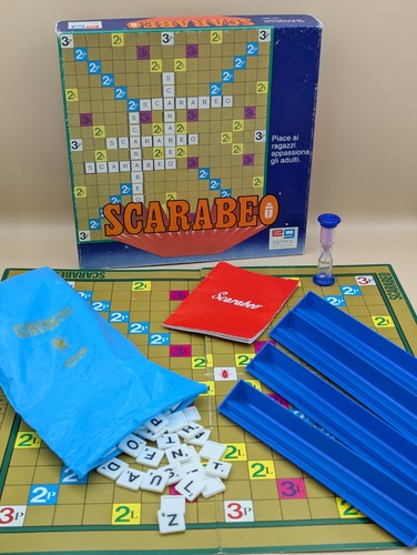 Gioco tavolo scarabeo - gioco,