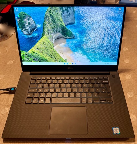 Dell xps 9570 laptop da - 15-9570,