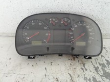 QUADRO STRUMENTI CONTACHILOMETRI PER VOLKSWAGEN Golf 4 Berlina (97>03)