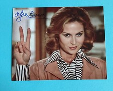 Olga Bisera - James Bond 007 -