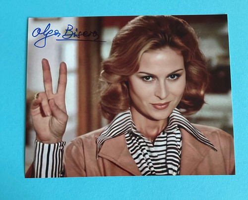 Olga bisera james bond - olga,