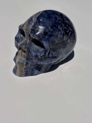 Speleologia teschio sodalite