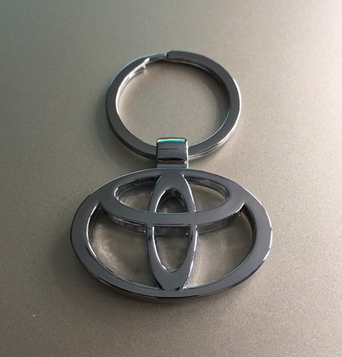 Portachiavi toyota cromato - portachiavi,