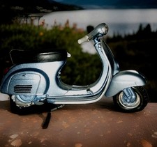 Modellino Vespa 50L  Da Collezione
