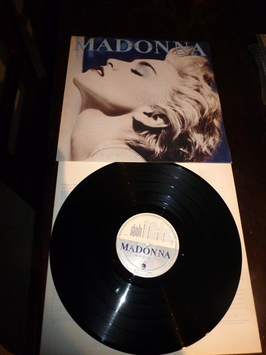 Madonna true blue sire - true,