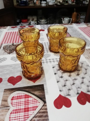 Bicchieri vetro ambrato - ,