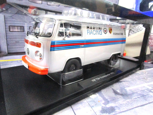 Volkswagen bus t2b - volkswagen,