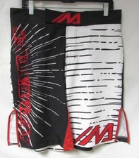 MMA Men's Size Medium Fight