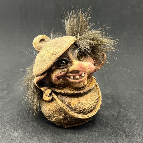Vintage nyform norwegian troll - norwegian,