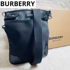 Burberry black label shoulder - label,