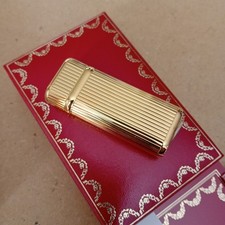 CARTIER OV. MINI L.C Plaque Or