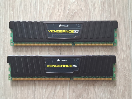 Corsair vengeance 2x4 - corsair, 8