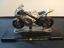 Moto GP Yamaha Yzr-M1 Show