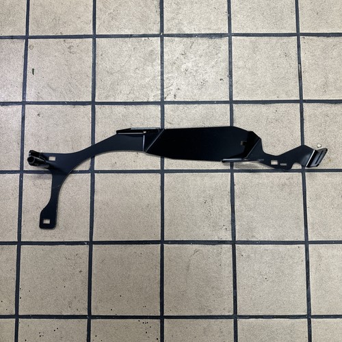 John deere bagger - toe, guard