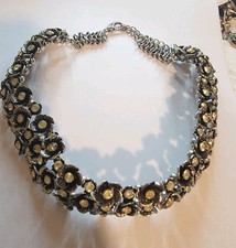 Collana dichiarazione ZARA