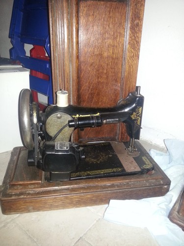 Vendo antiche macchine - vendo,