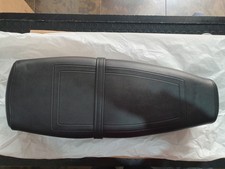 SELLA VESPA PX 125 150 200 ARCOBALENO CON SERRATURA SENZA MARCHIO