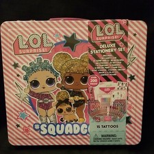 L.O.L. Surprise Deluxe Set di Cancelleria oltre 200 Pezzi con Custodia in Latta