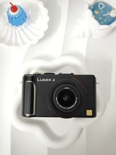 Panasonic LX3-10.1MP 1/1.63" CCD, Leica 24-60mm F2.0, Manuale completo, Ottica IS,720p