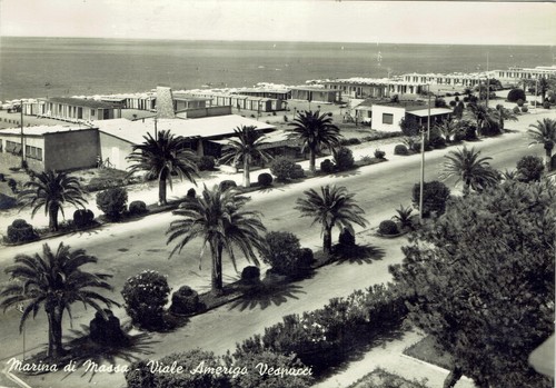 Marina massa viale - massa,