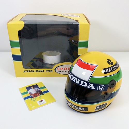 Mini casco mezza scala modello