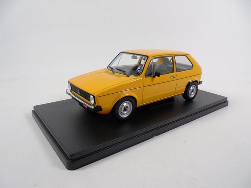 Modellino auto miniatura - in,