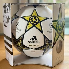 Adidas® Finale UEFA Champions