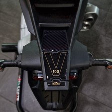 Moto Guzzi V100 Mandello 2023
