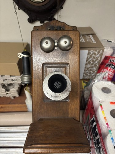 Antico telefono parete a - da,