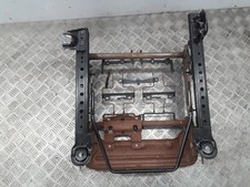 Sedile anteriore sinistro