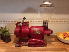 Macchina macina caffè e trita