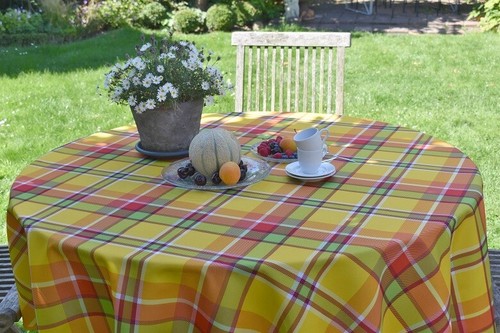 Non strip round tablecloth 180 - round,
